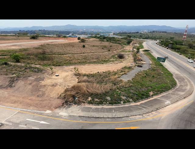 2,400M² VACANT LAND FOR SALE IN RIVERSIDE PARK